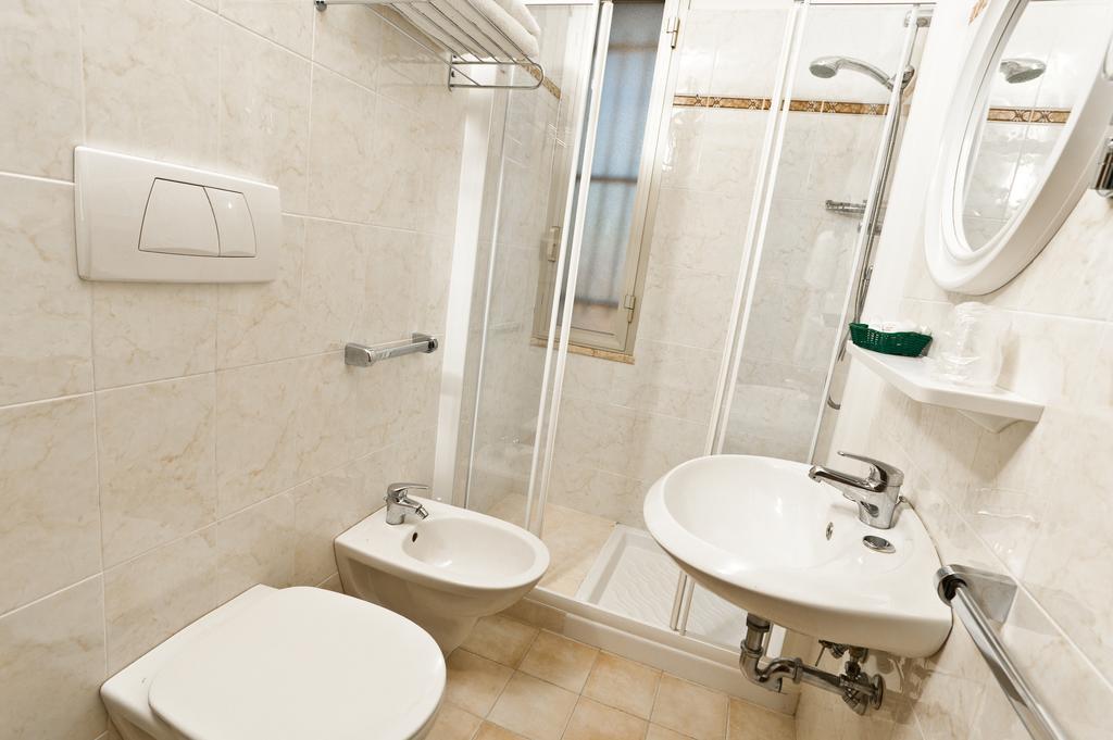 Hotel Ca D'Oro Cervia Pokój zdjęcie
